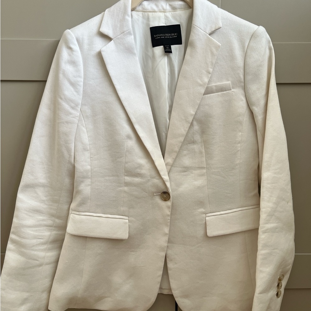 Banana Republic Women's Cream Blazer